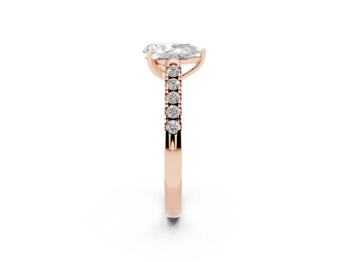 Pear Cut Diamond Pavé Band Solitaire Ring with Prong Setting Rose gold
