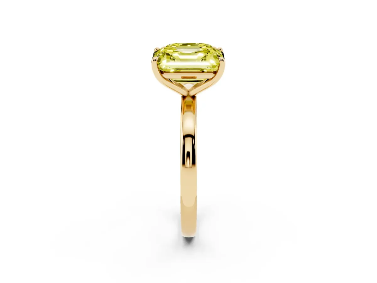 Fancy Yellow Asscher Cut and Emerald Cut Toi Moi Ring with Prong Setting Yellow gold