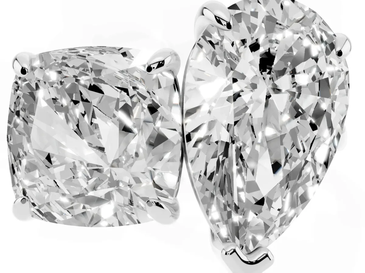 Pear and Cushion Toi Moi Ring with Prong Setting and Plain Band White gold