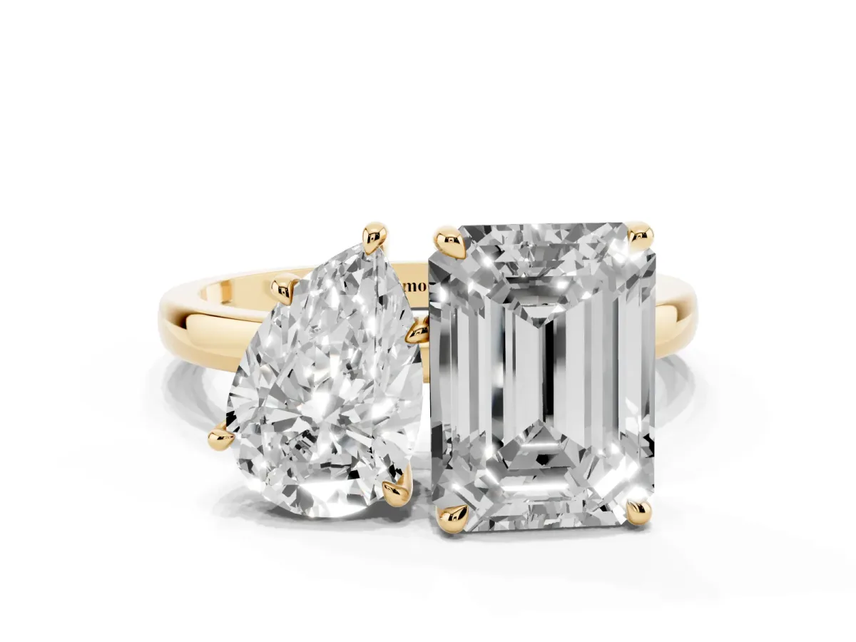 Pear Cut and Emerald Cut Toi Moi Ring with Prong Setting Yellow gold