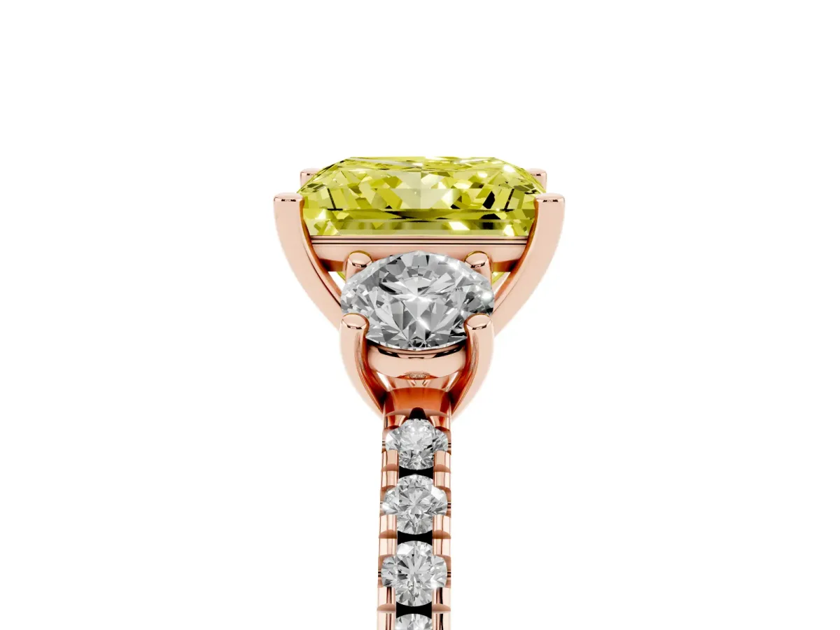 Fancy Yellow Three-Stone Princess Cut Cut Diamond Pavé Band with Prong Setting Rose gold