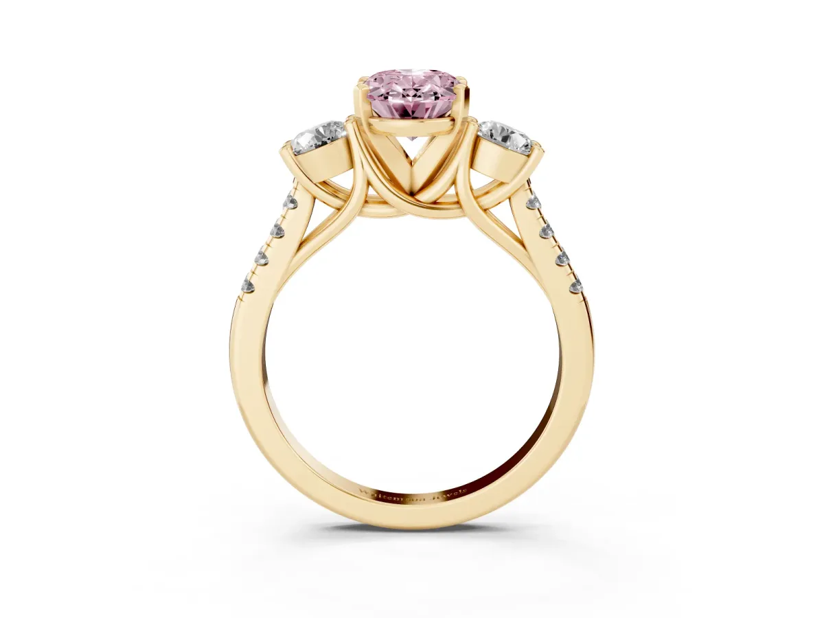 Fancy Pink Three-Stone Oval Cut Diamond Pavé Band with Four-Prong Setting Yellow gold