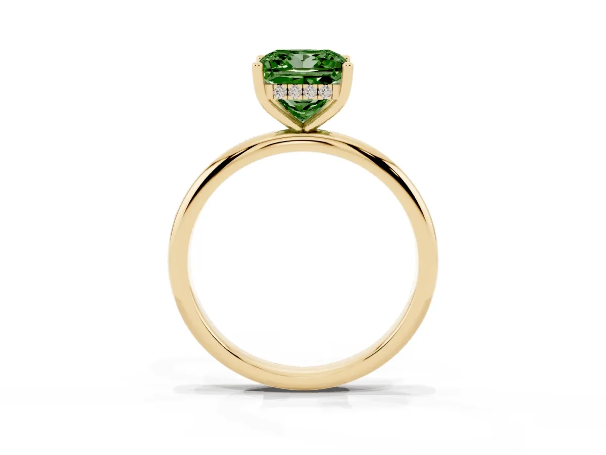 Fancy Green Princess Cut Cut Solitaire Engagement Ring with Four-Prong Setting and Classic Band Yellow gold