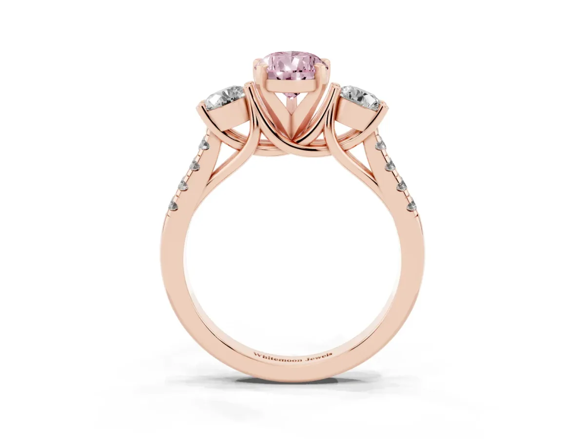 Fancy Pink Three-Stone Pear Cut Diamond Pavé Band with Four-Prong Setting Rose gold