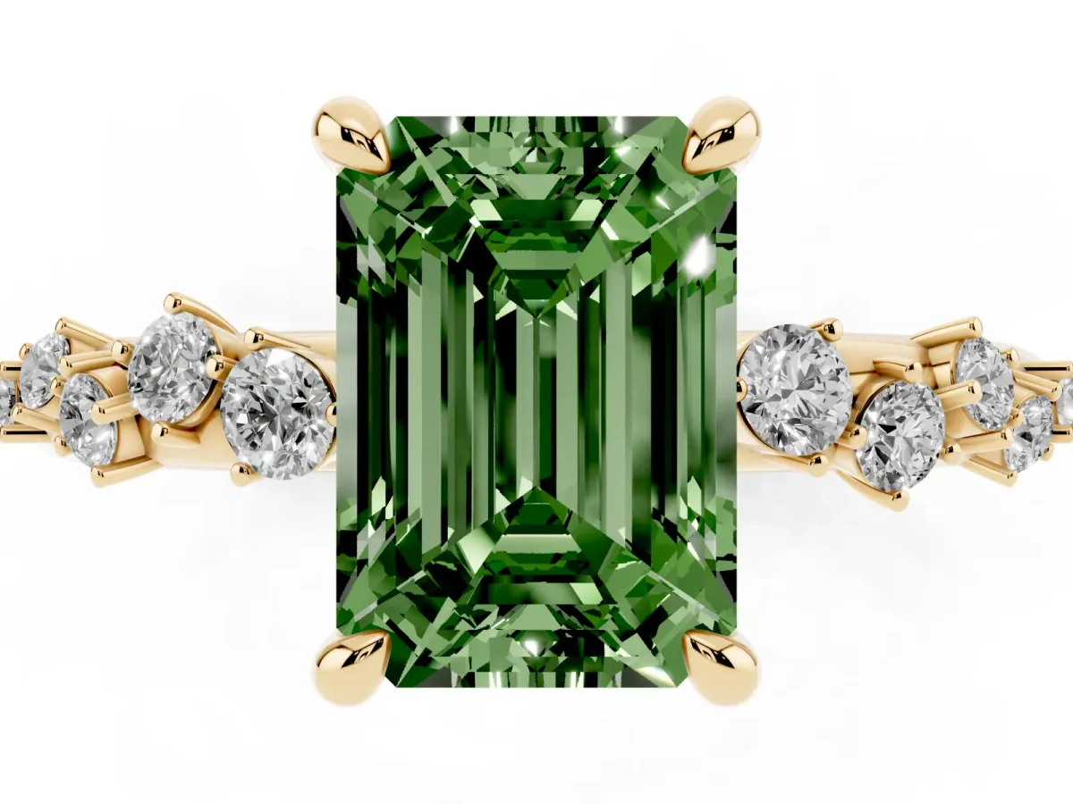 Fancy Green Emerald Cut Cut Diamond Vine Band with Four-Prong Setting Yellow gold