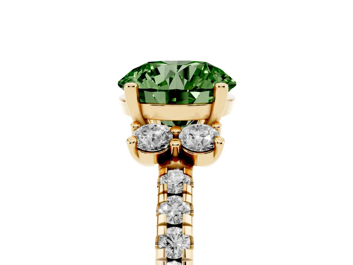 Fancy Green Round Cut Diamond Three-Stone Pave Band with Four-Prong Setting Yellow gold