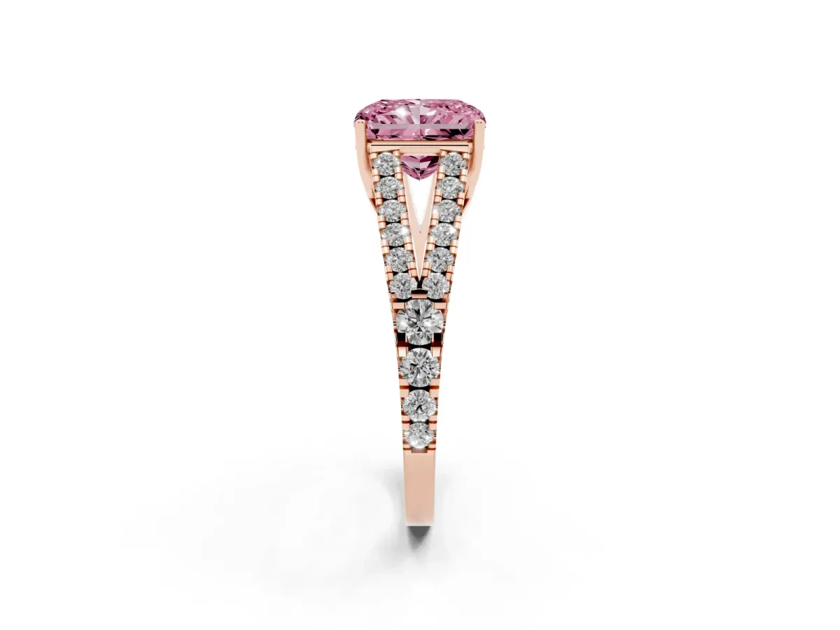 Fancy Pink Radiant Cut Diamond Split Shank Pavé Engagement Ring with Four-Prong Setting Rose gold