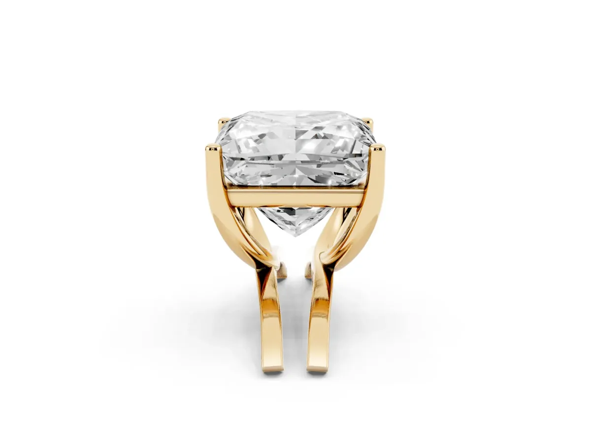Princess Cut Cut Diamond Solitaire Engagement Ring with Tapered Plain Band and Four-Prong Setting Yellow gold