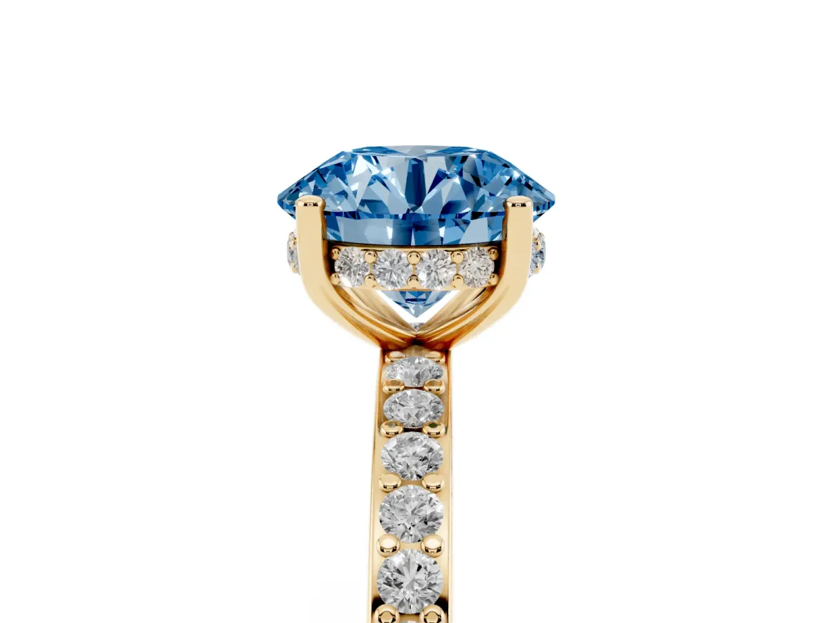 Fancy Blue Round Cut Cut Diamond Pavé Band Ring with Four-Prong Setting Yellow gold