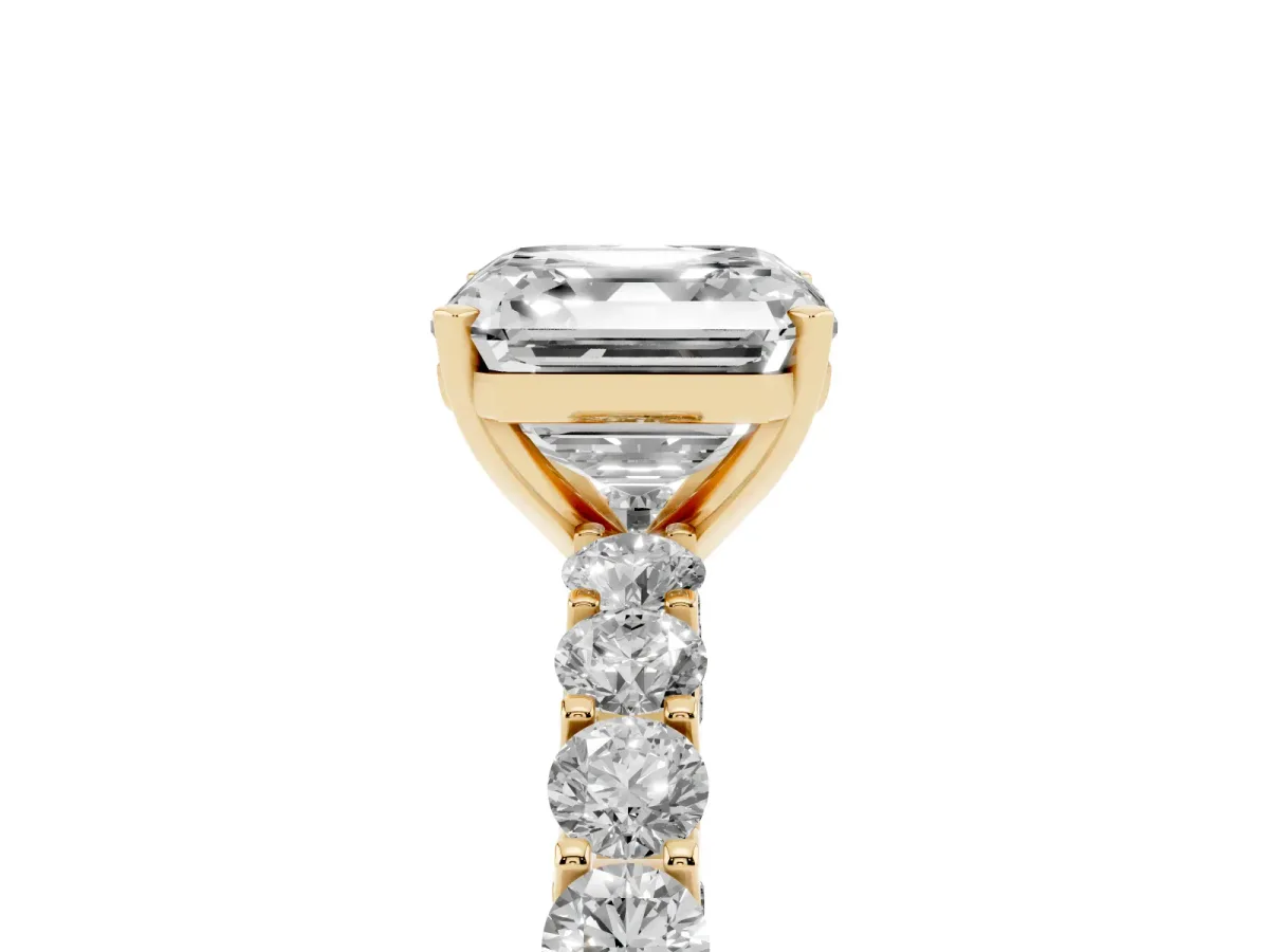 Asscher Cut Diamond Solitaire Ring with Shared Prong Pavé Band and Four-Prong Setting Yellow gold