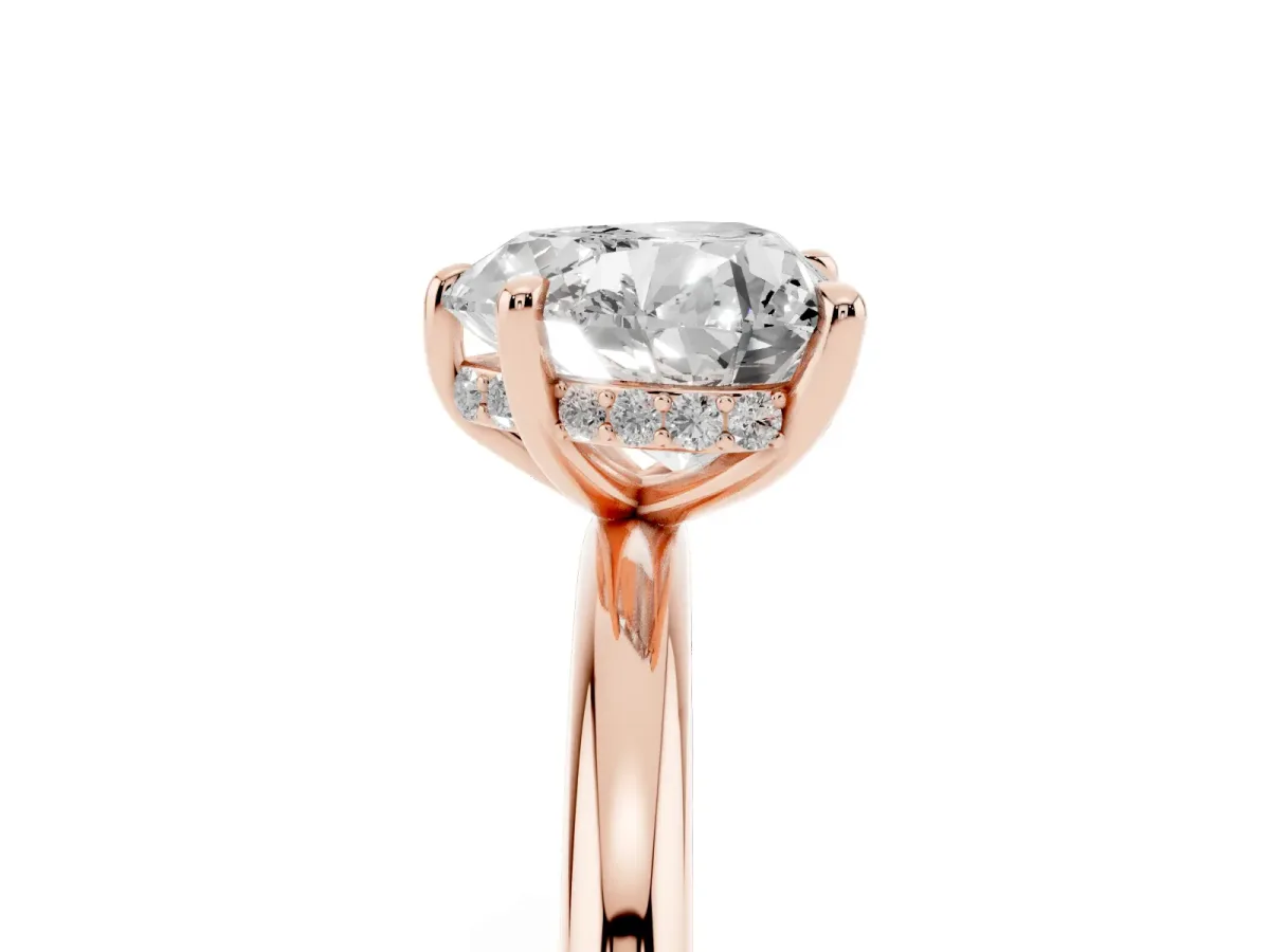 Heart Cut Diamond Solitaire Ring with Thin Band and Four-Prong Setting Rose gold