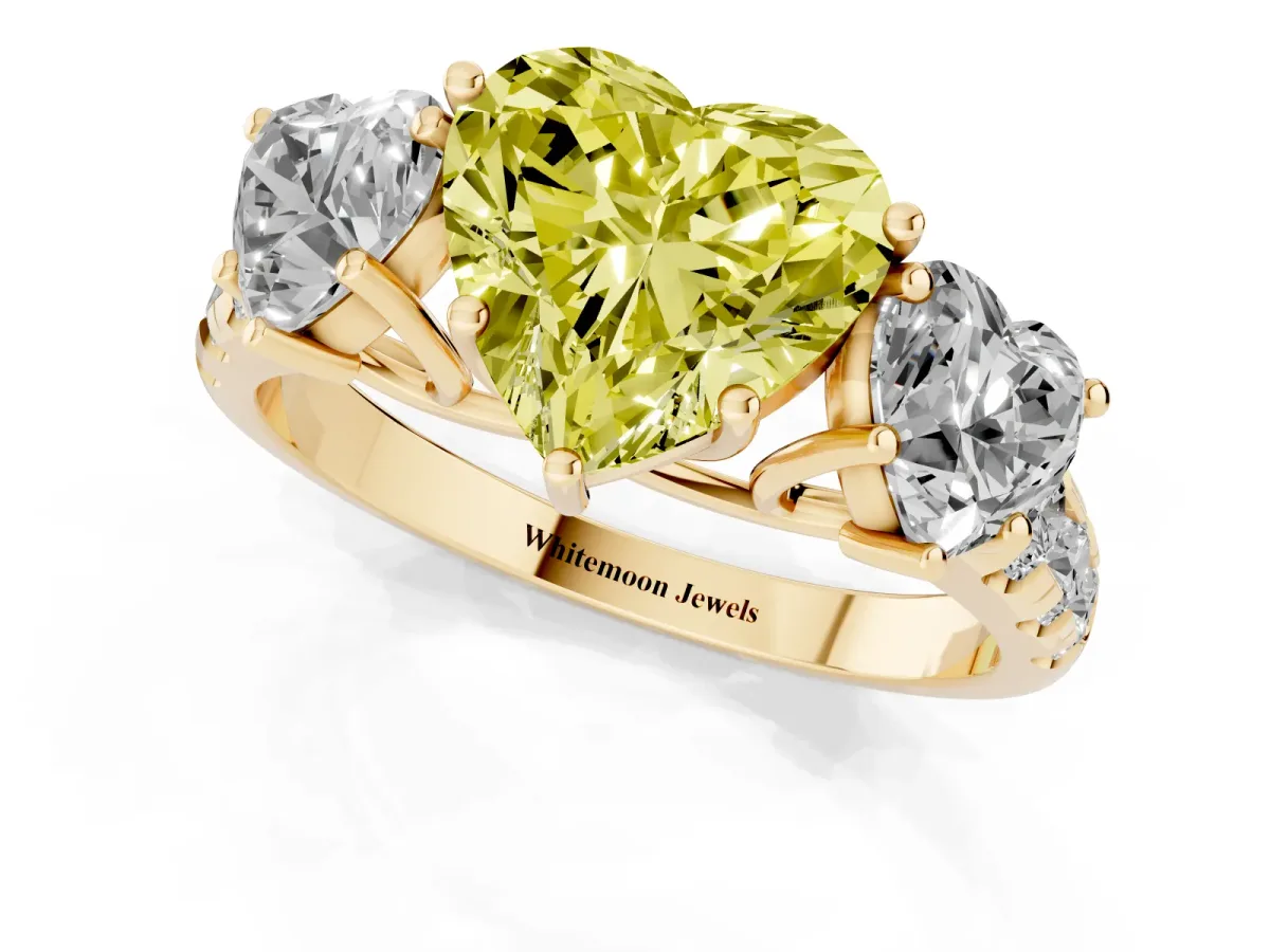 Fancy Yellow Three-Stone Heart Cut Diamond Pavé Band with Prong Setting Yellow gold