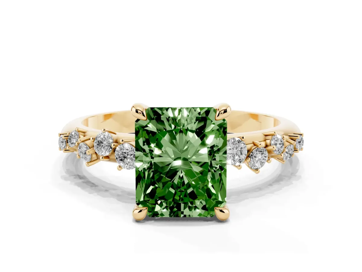 Fancy Green Radiant Cut Cut Diamond Vine Band with Four-Prong Setting Yellow gold