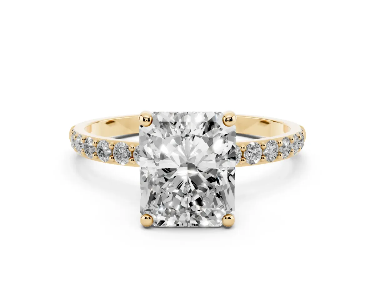 Radiant Cut Diamond Solitaire Ring with Round Pavé Band and Prong Setting Yellow gold