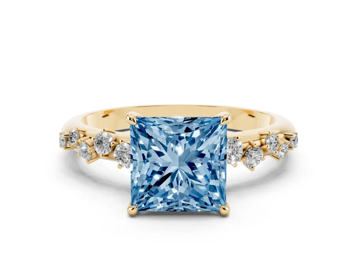 Fancy Blue Princess Cut Diamond Cluster Prong-Set Solitaire Ring Yellow gold
