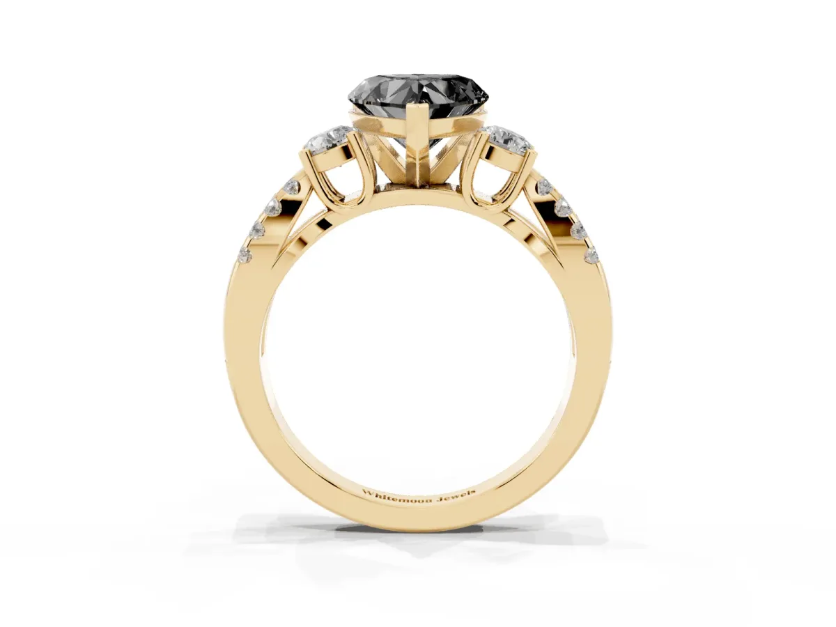Fancy Black Heart Cut Diamond Three-Stone Ring with Pavé Split Shank and Four-Prong Setting Yellow gold