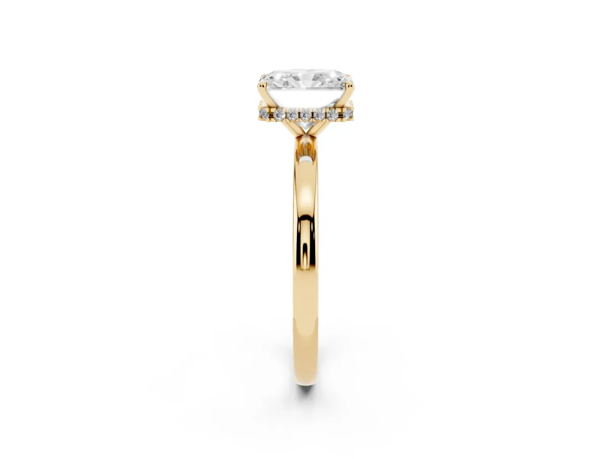 Radiant Cut Solitaire Engagement Ring with Cathedral Band and Four-Prong Setting Yellow gold