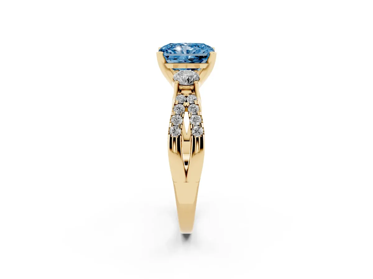 Fancy Blue Radiant Cut Diamond Three-Stone Ring with Pavé Split Shank and Four-Prong Setting Yellow gold
