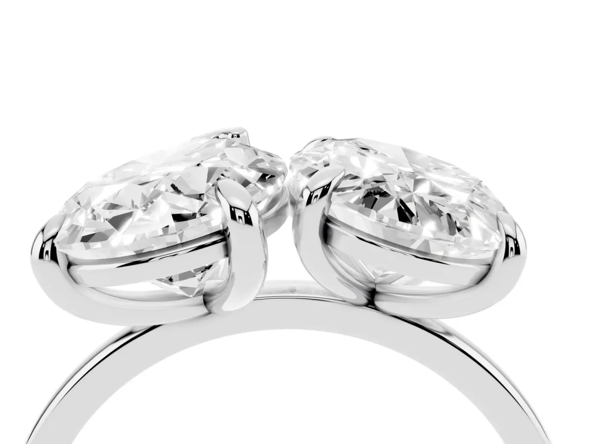 Oval and Pear Toi Moi Ring with Prong Setting and Plain Band White gold
