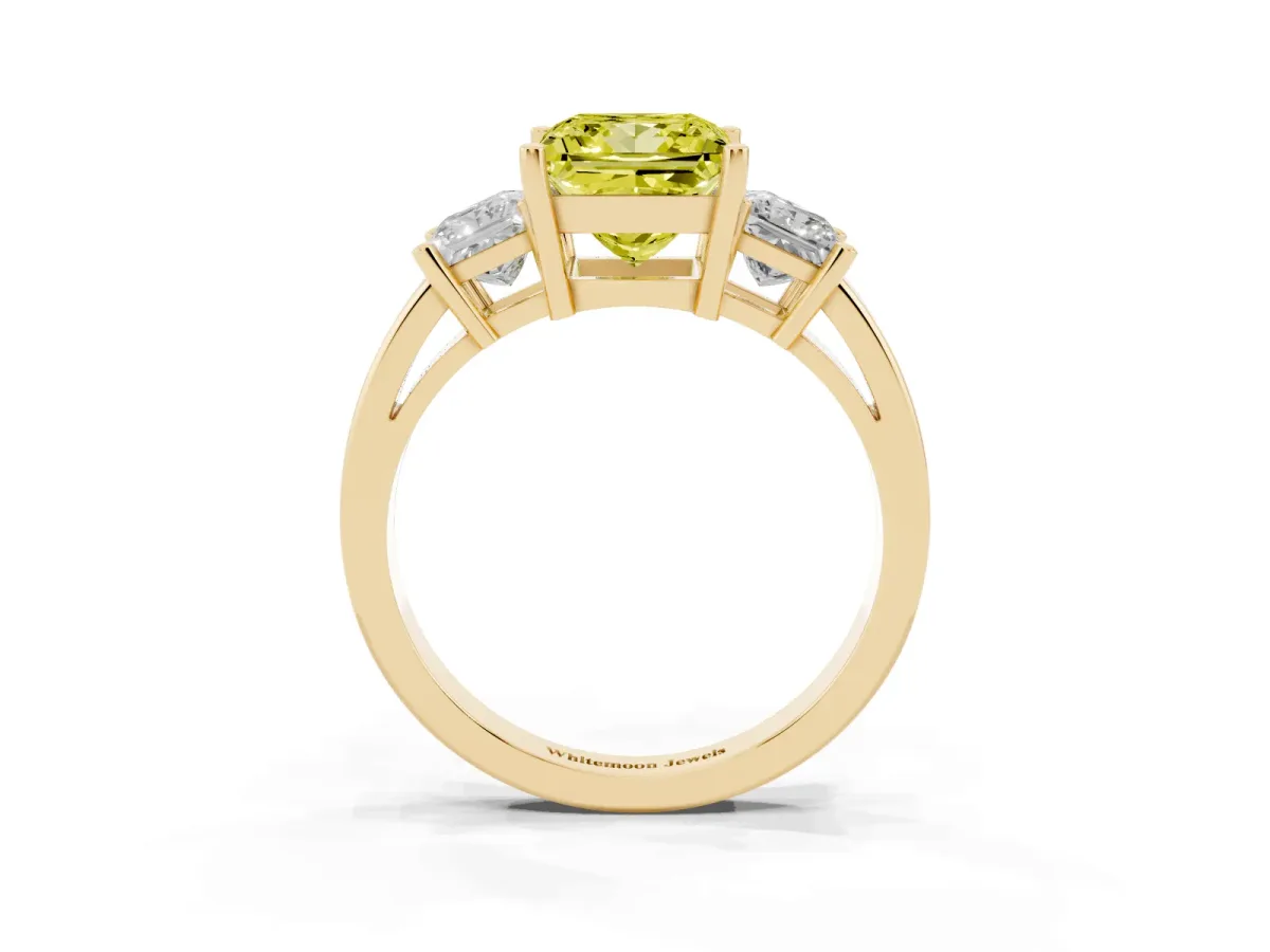 Fancy Yellow Three-Stone Princess Cut Cut Solitaire Ring with Prong Setting Yellow gold