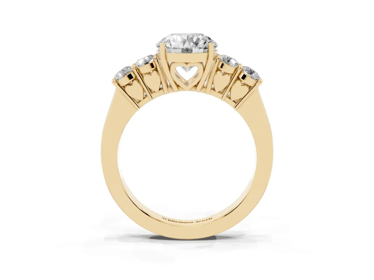 Round Cut Cut Diamond Five-Stone Prong Set White Gold Ring Yellow gold