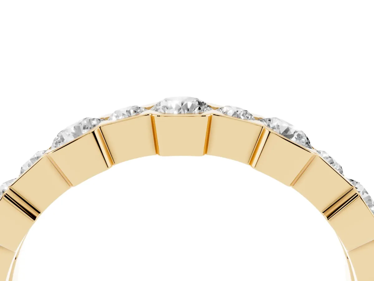 Round Diamond Promise Ring with Round Diamond Accents Yellow gold