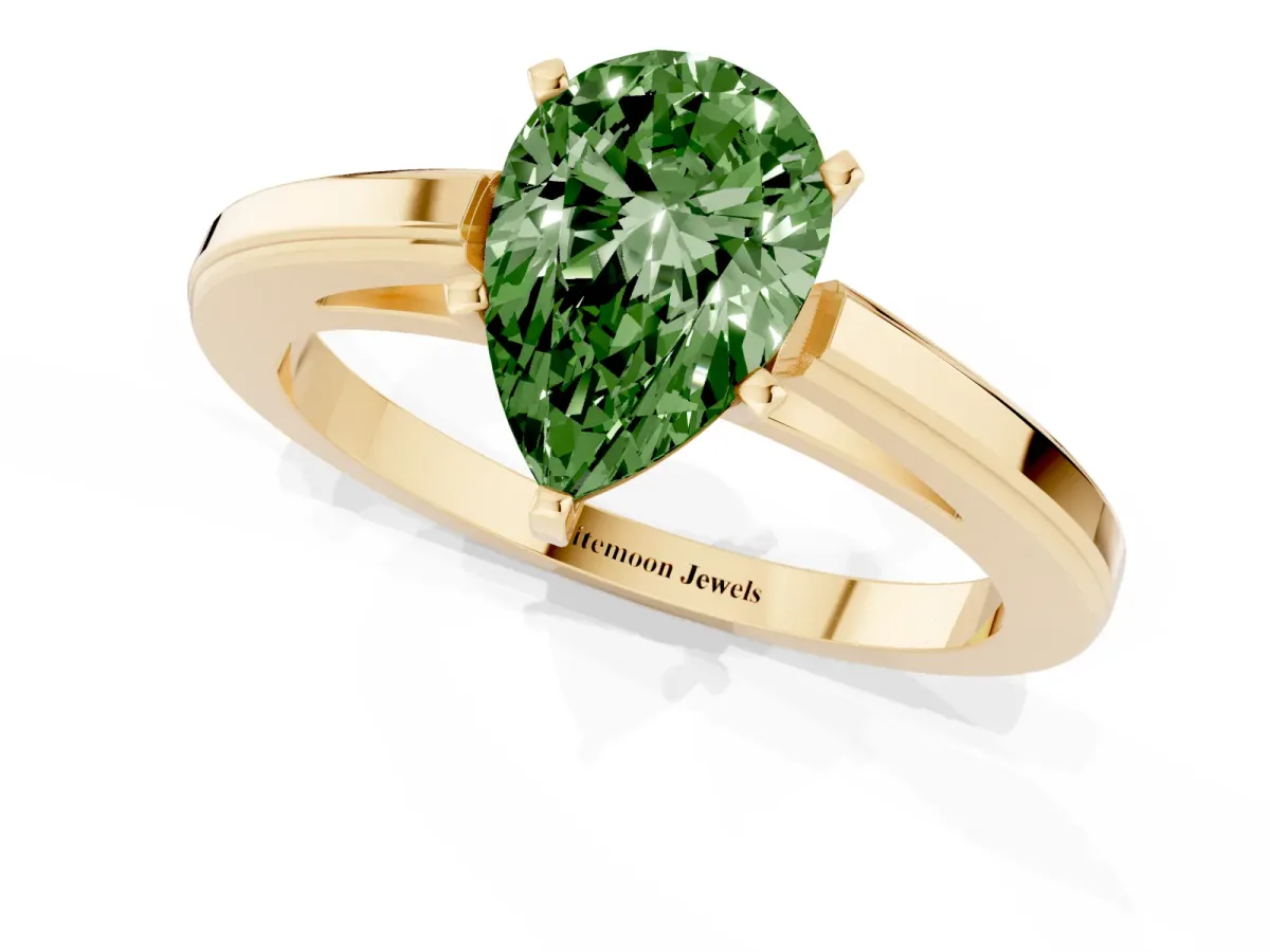 Fancy Green Pear Cut Solitaire Diamond Ring with Four-Prong Setting and Classic Band Yellow gold