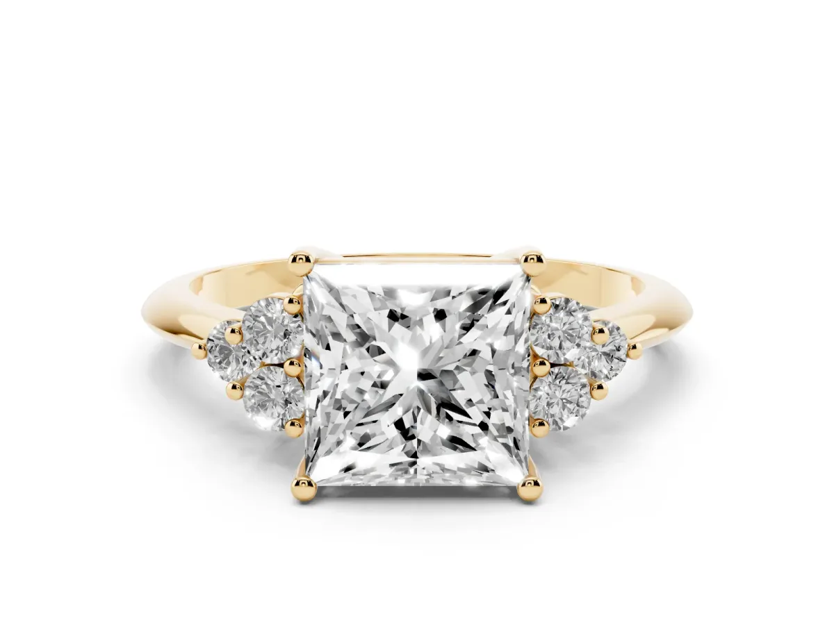 Princess Cut Cut Diamond Cluster Ring with Solitaire Band and Four-Prong Setting Yellow gold