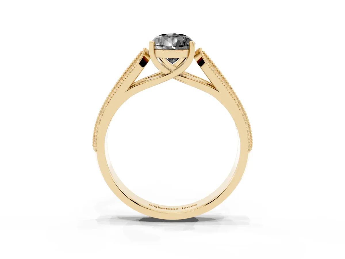 Fancy Black Pear Cut Cut Pave Split Shank Engagement Ring with Four-Prong Setting Yellow gold