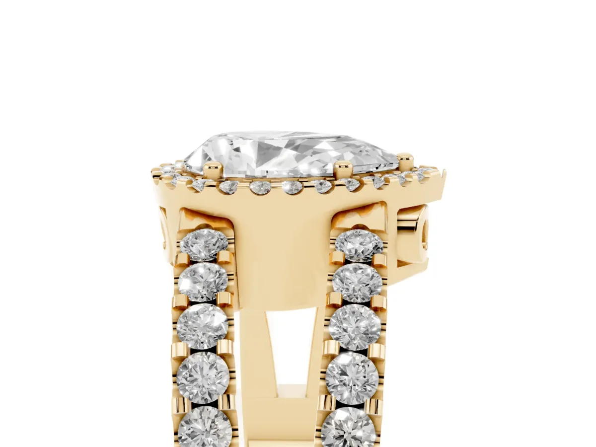 Pear Cut Cut Halo Split Shank Diamond Ring with Four-Prong Setting Yellow gold