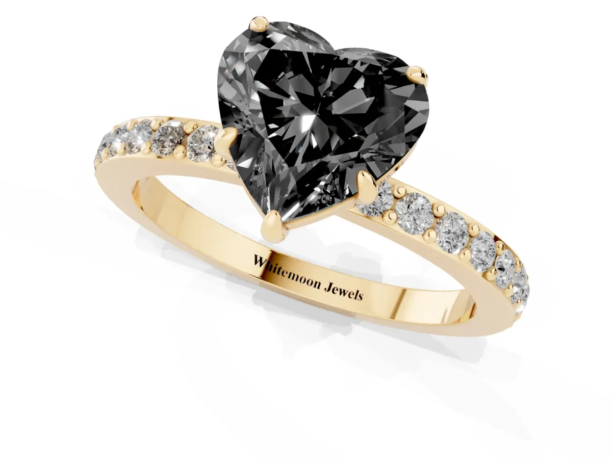Fancy Black Heart Cut Diamond Pavé Engagement Ring with Round Accents and Prong Setting Yellow gold