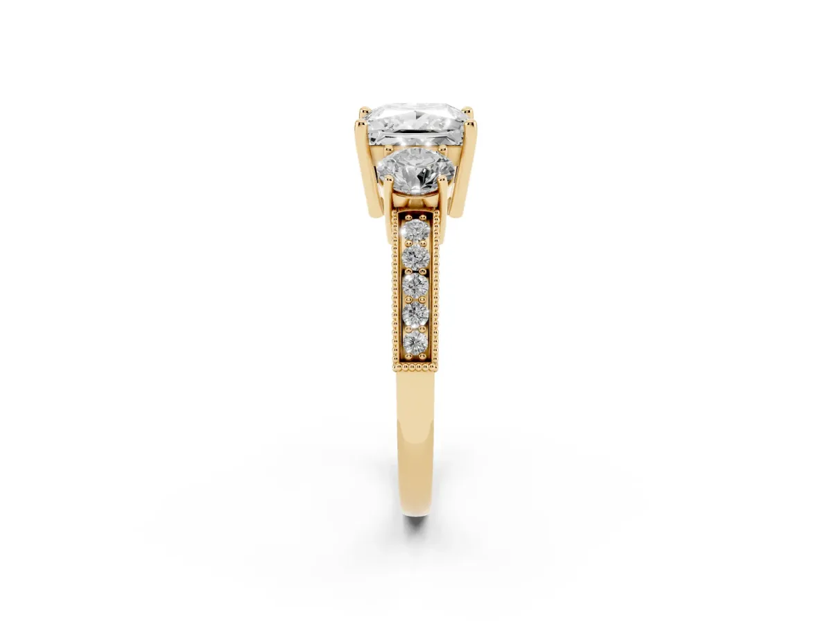 Princess Cut Three-Stone Diamond Ring with Pavé Band and Four-Prong Setting Yellow gold