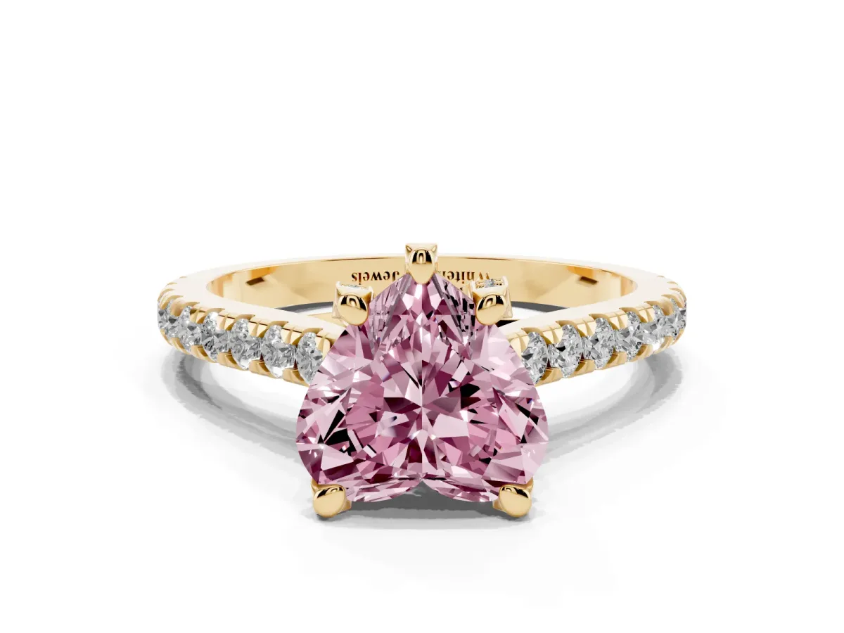 Fancy Pink Heart Cut Brilliant Diamond Solitaire with Pavé Band and Four-Prong Setting Yellow gold
