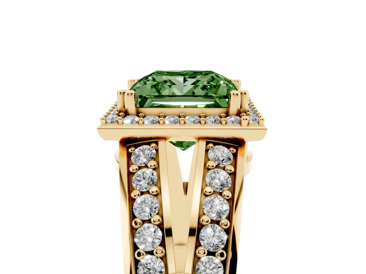 Fancy Green Princess Cut Diamond Halo Ring with Split Shank Pavé Band and Four-Prong Setting Yellow gold