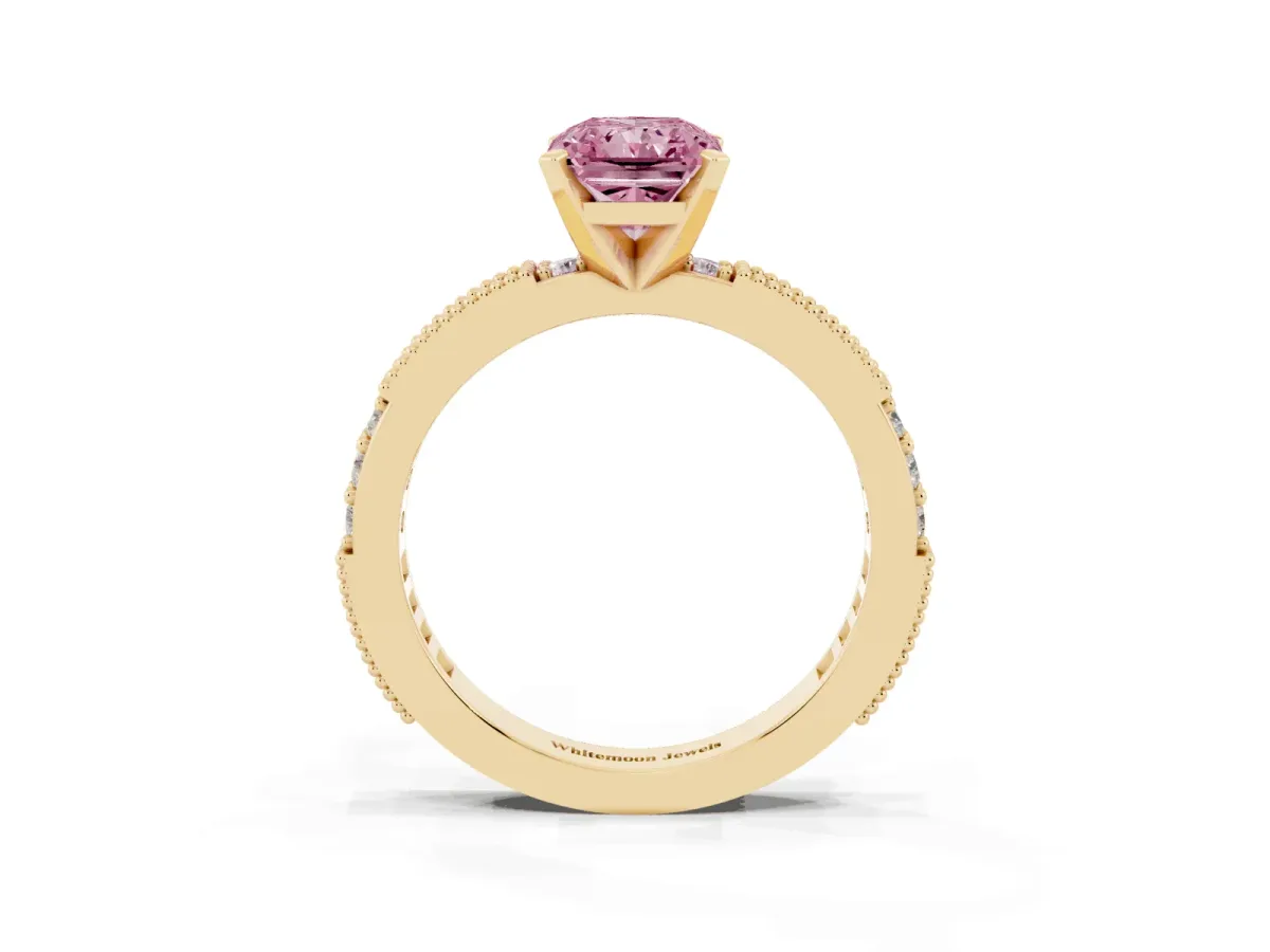 Fancy Pink Radiant Cut Solitaire with Pavé Band and Four-Prong Setting Yellow gold