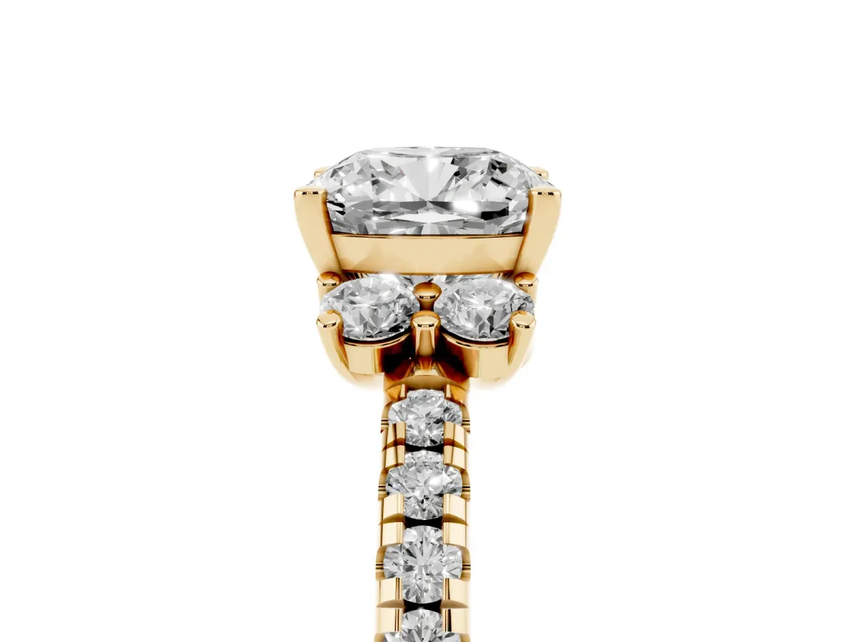 Cushion Cut Diamond Three-Stone Pave Band with Four-Prong Setting Yellow gold