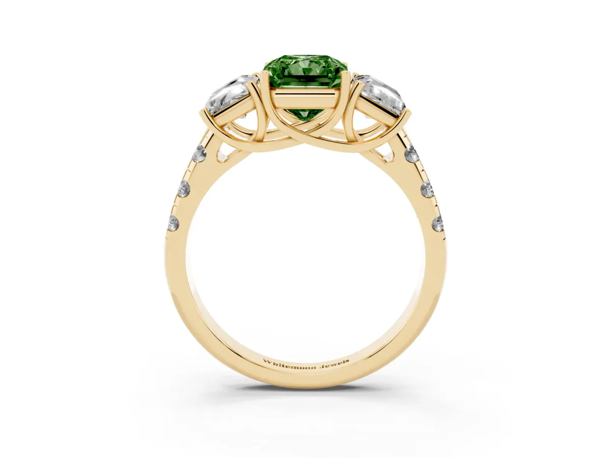 Fancy Green Three-Stone Radiant Cut Diamond Pavé Band with Prong Setting Yellow gold