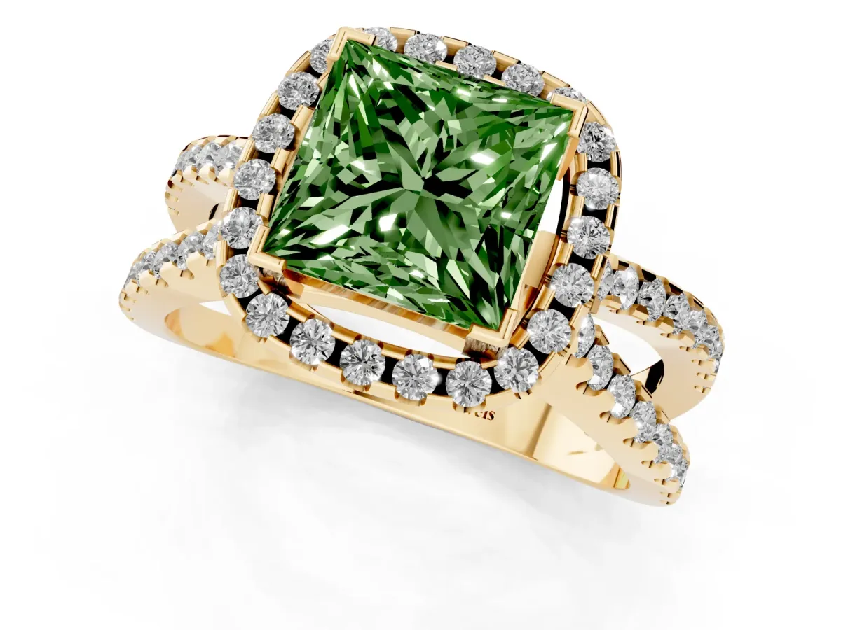 Fancy Green Princess Cut Diamond Halo Ring with Split Shank Pavé Band and Prong Setting Yellow gold