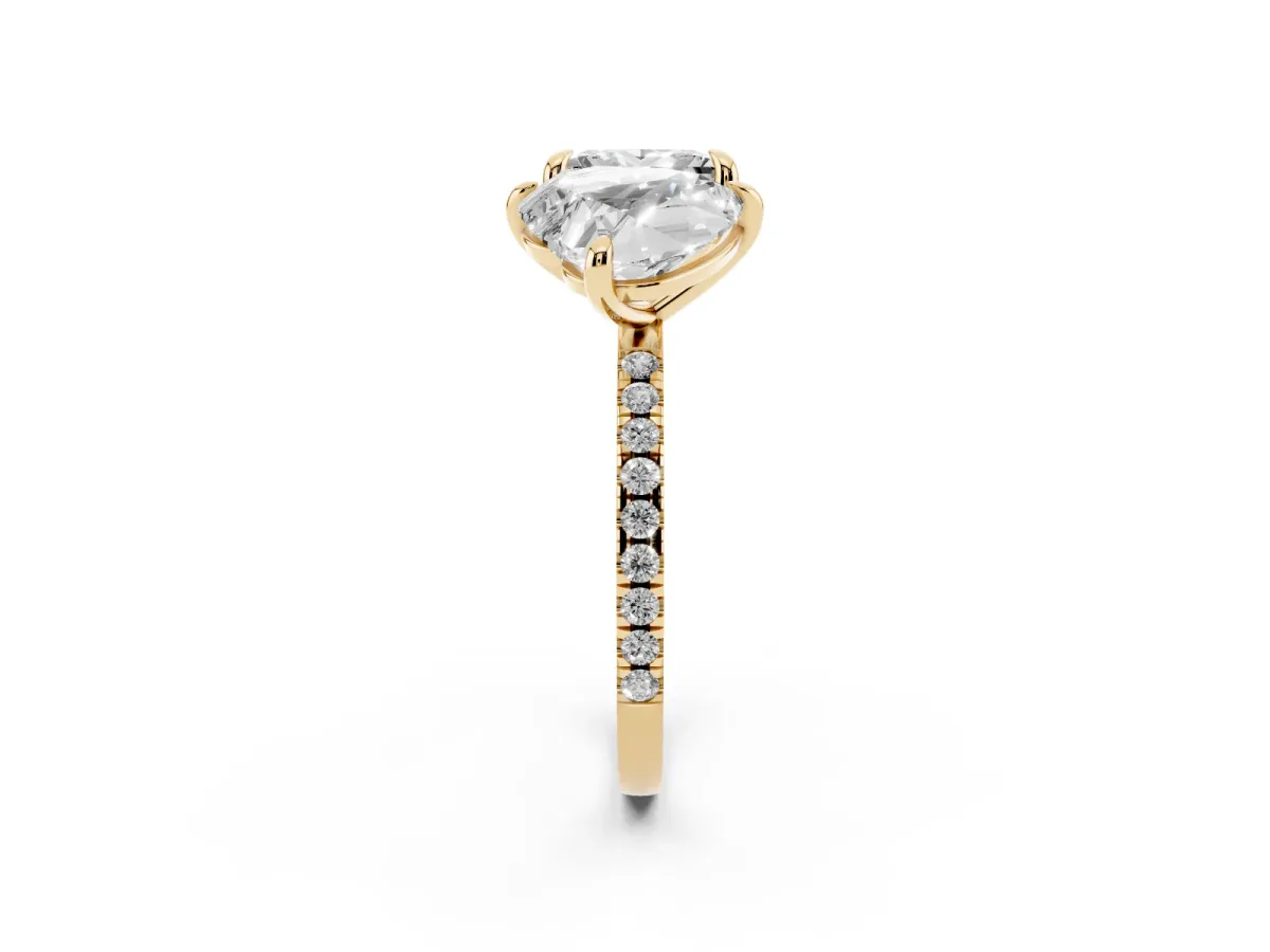 Heart and Princess Toi Moi Ring with Prong Setting and Pave Band Yellow gold