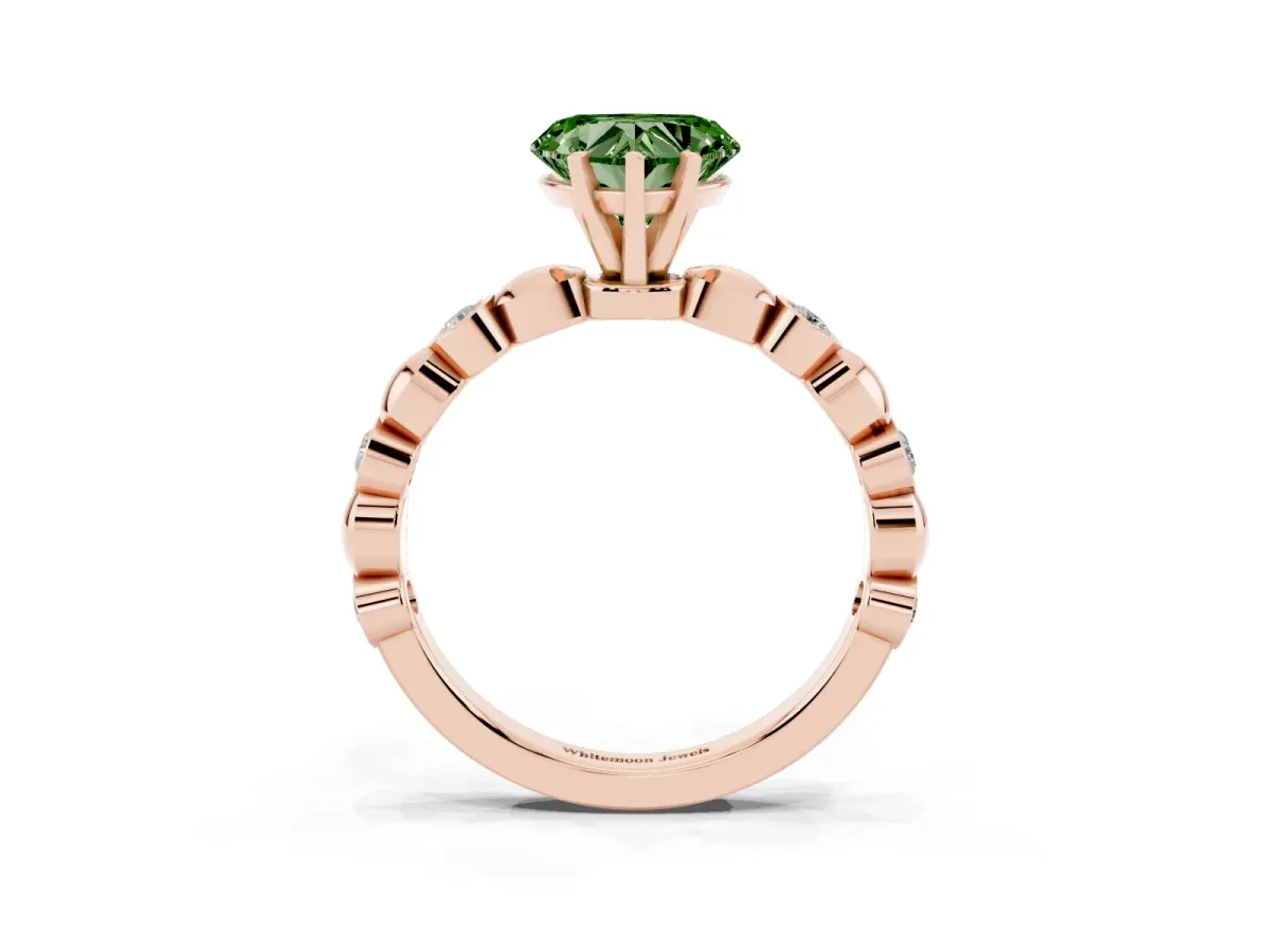 Fancy Green Heart Cut Solitaire Bezel-Set Diamond Ring with Beaded Band and Four-Prong Setting Rose gold