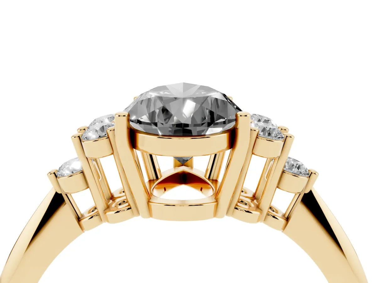 Fancy Black Pear Cut Cut Diamond Cluster Ring with Solitaire Band and Four-Prong Setting Yellow gold