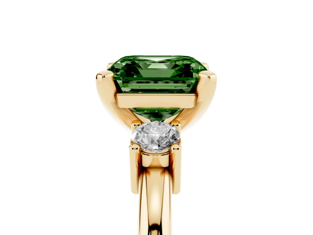 Fancy Green Three-Stone Princess Cut Cut Diamond Solitaire with Prong Setting and Classic Band Yellow gold