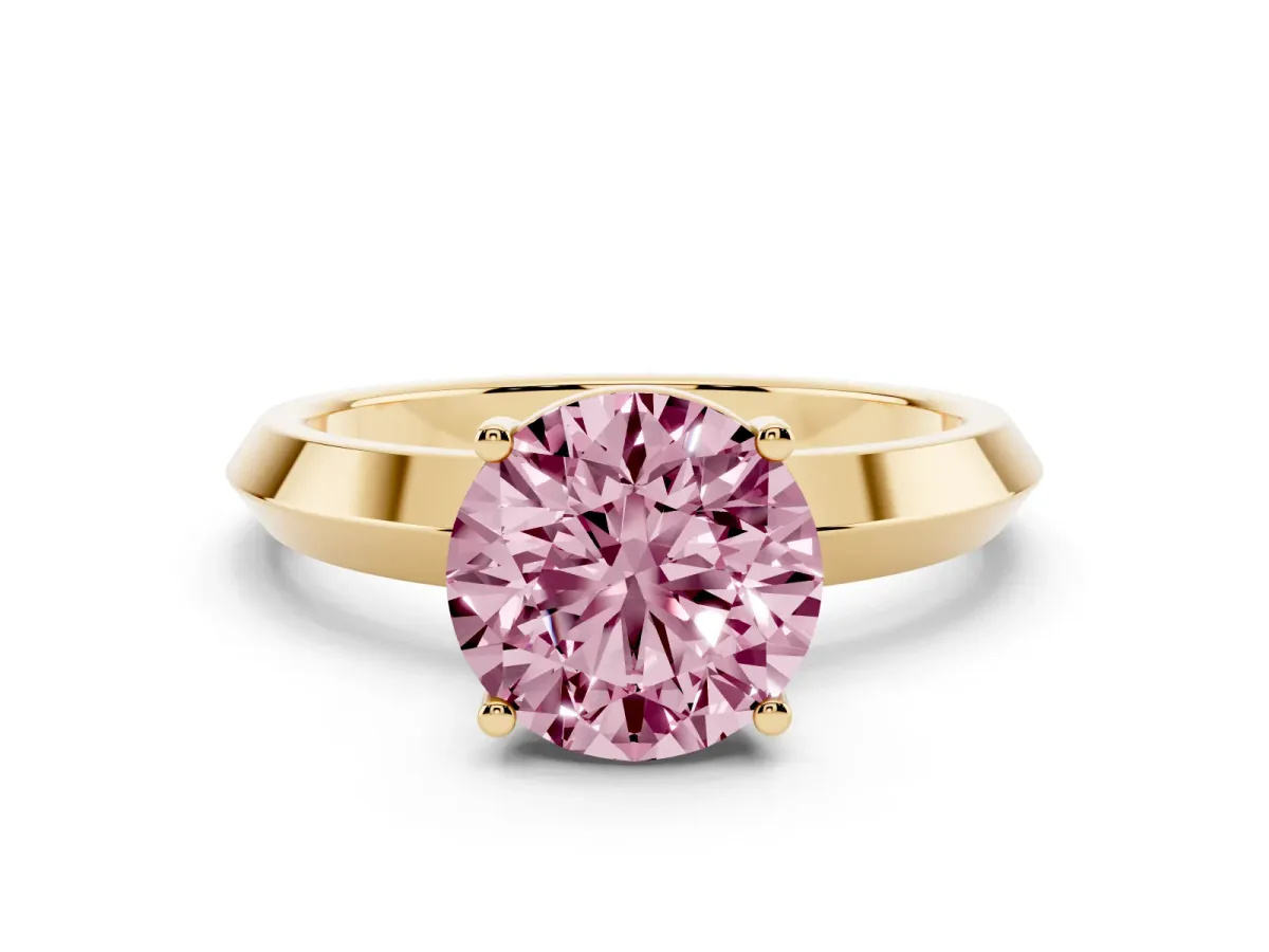 Fancy Pink Round Cut Cut Solitaire Engagement Ring with Flat Band and Four-Prong Setting Yellow gold