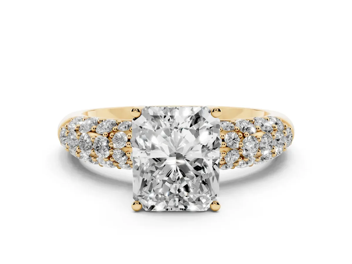 Radiant Cut Diamond Pavé Band Solitaire Ring with Four-Prong Setting Yellow gold