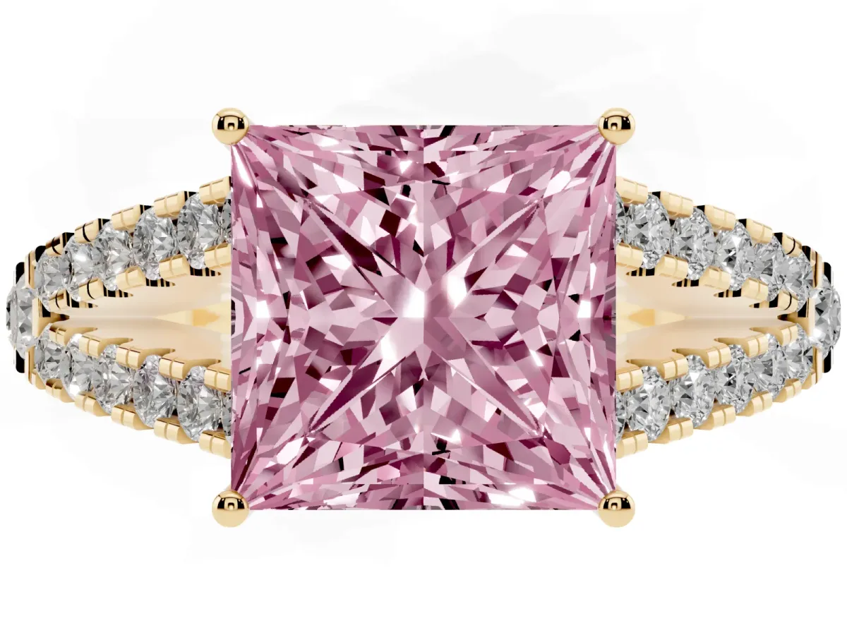 Fancy Pink Princess Cut Diamond Split Shank Engagement Ring with Round Pavé and Prong Setting Yellow gold