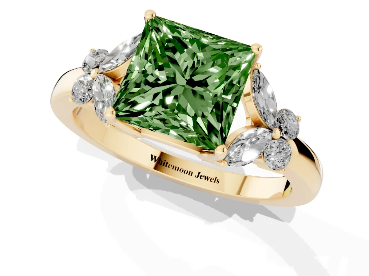 Fancy Green Princess Cut Cut Solitaire Floral Diamond Ring with Four-Prong Setting Yellow gold