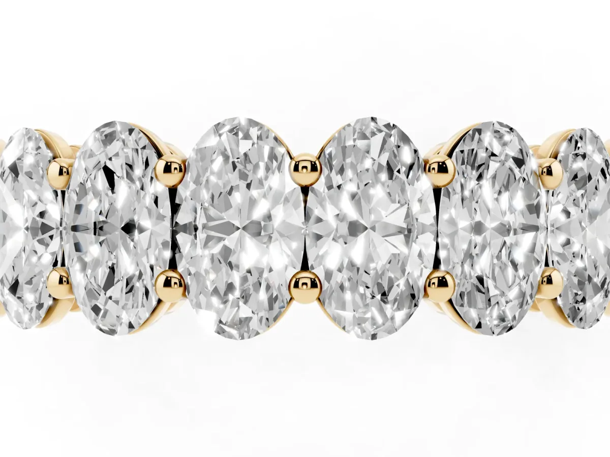 Oval Diamond Prong-Set Eternity Band Yellow gold