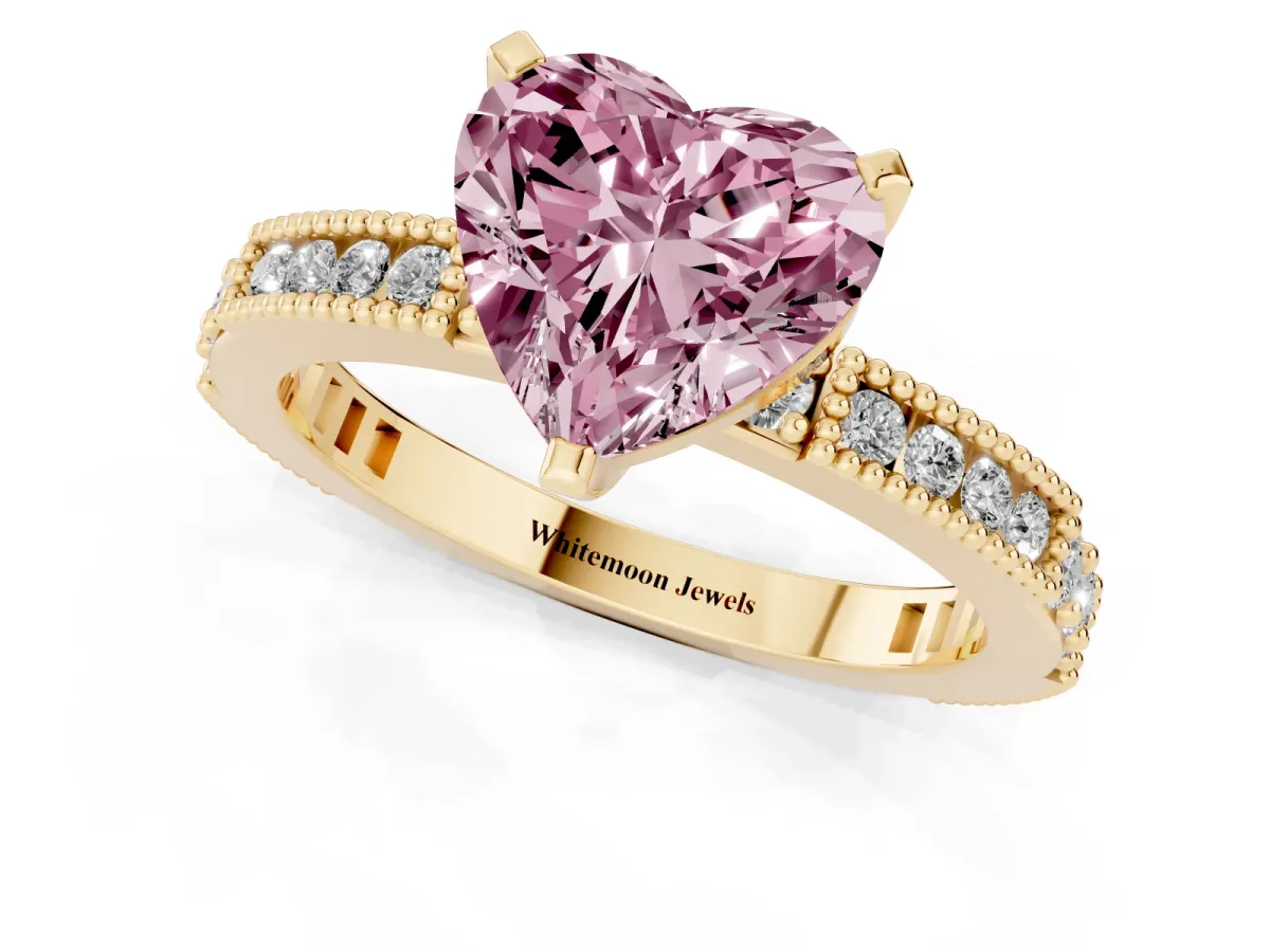 Fancy Pink Heart Cut Solitaire with Pavé Band and Four-Prong Setting Yellow gold