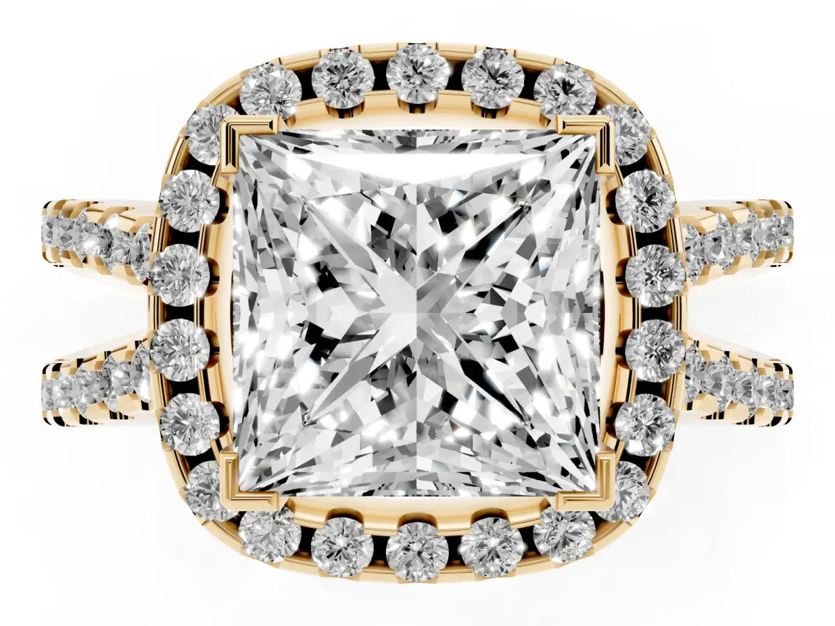 Princess Cut Diamond Halo Ring with Split Shank Pavé Band and Prong Setting Yellow gold