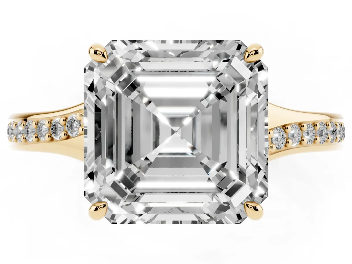 Asscher Cut Diamond Solitaire Ring with Pavé Band and Prong Setting Yellow gold